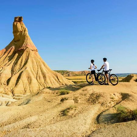 Casa Bardena Negra, Comodo Alojamiento Para Visitar Las Bardenas Y Sendaviva Fustinana Zewnętrze zdjęcie